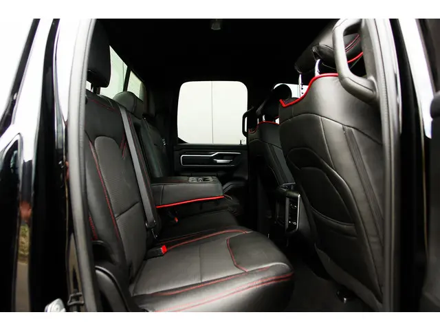 Dodge Ram 1500 DODGE 5.7 V8 Black Edition 2019 LPG/Gas 21