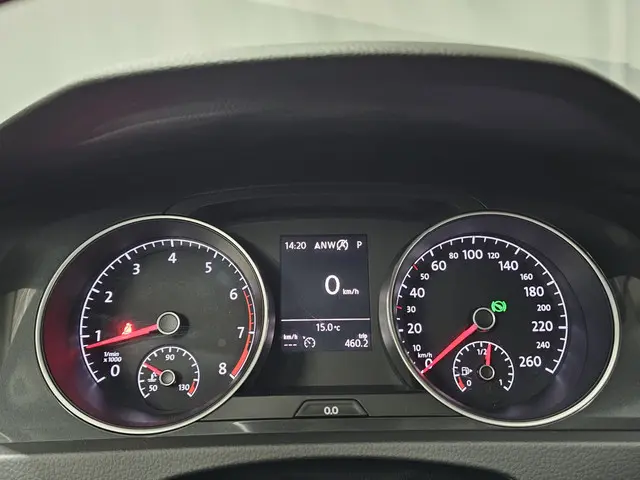 Volkswagen Golf 1.4 TSI Highline R Line 2017 Benzine 30