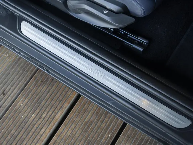 MINI 3-Deurs C 2024 Benzine 31