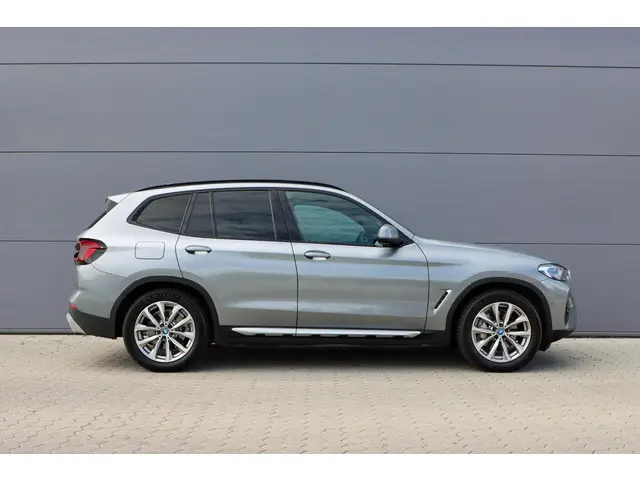 BMW X3 xDrive30e High Executive 2023 Hybride Benzine 21