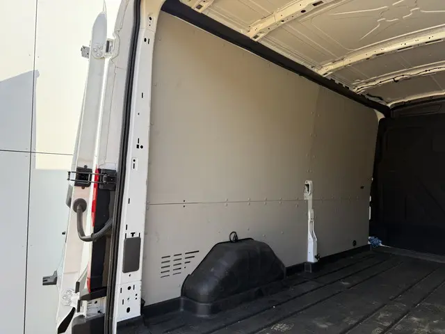 Ford Transit 2.0 TDCI 130PK 2024 Diesel 15