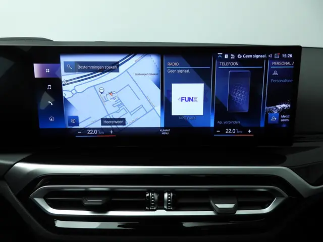 BMW 3 Serie 320i 2023 Benzine 32