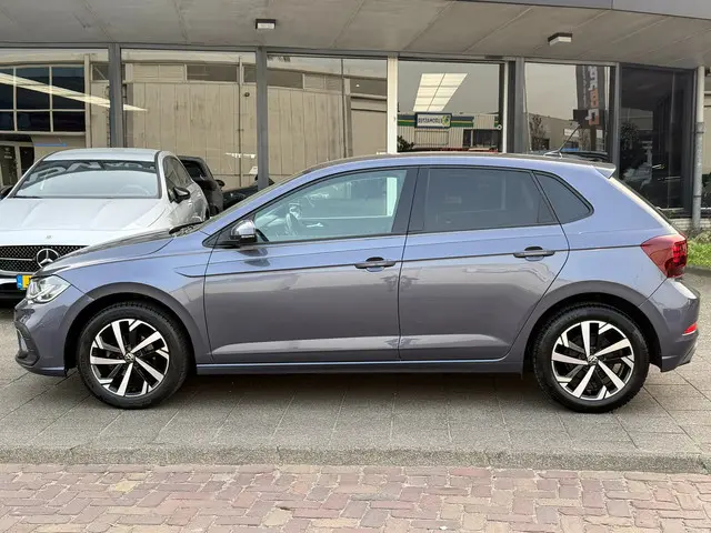 Volkswagen Polo 1.0 TSI Life l ACC l 2022 Benzine 3