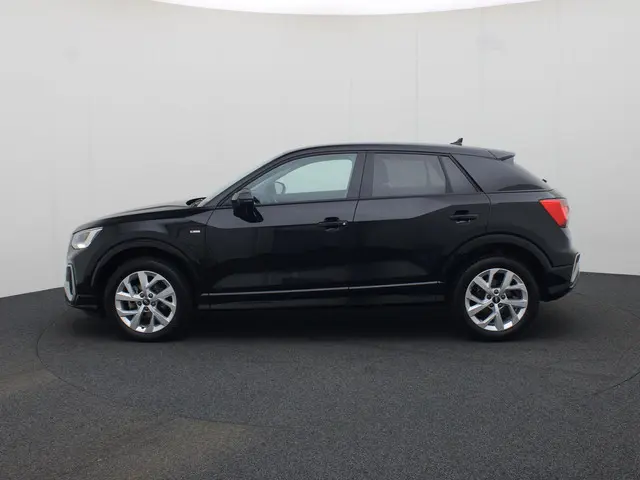 Audi Q2 35 TFSI/150PK S Line 2023 Benzine 31