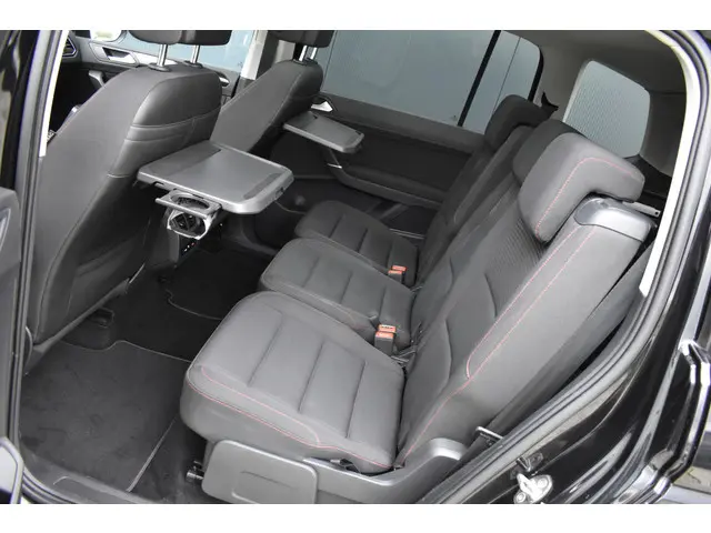 Volkswagen Touran 1.4 TSI Highline Sound 7p 2018 Benzine 9