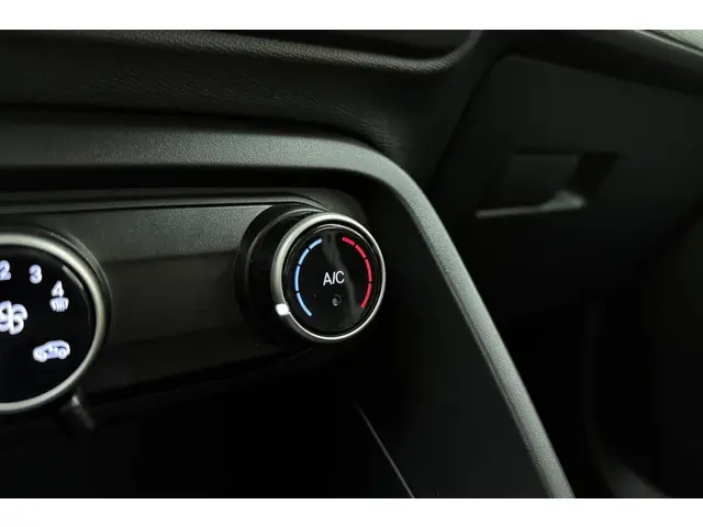 Citroën C3 1.2 Turbo 100pk Plus 2025 Benzine 23