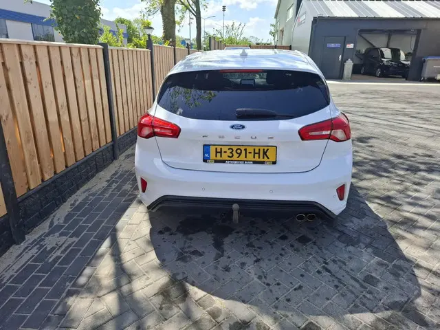 Ford Focus 1.0 EcoBoost Titanium Business 2019 Benzine 6