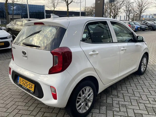 Kia Picanto 1.0 DPi DynamicLine 2021 Benzine 6