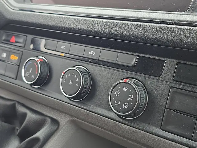 MAN TGE 3.140 2022 Diesel 10