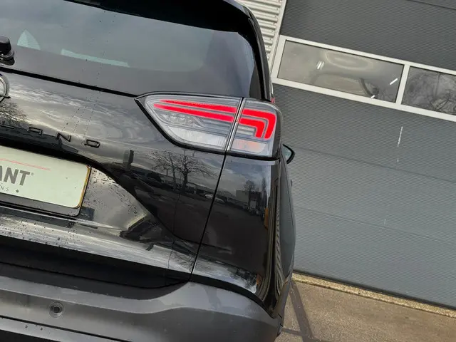 Opel Crossland 1.2 Turbo GS Line 2022 Benzine 22