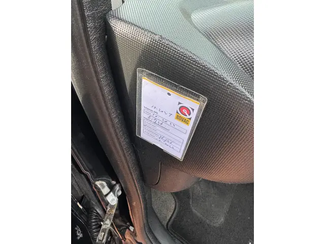 Peugeot 107 1.0 Active 93.000 KM AIRCO 2013 Benzine 16