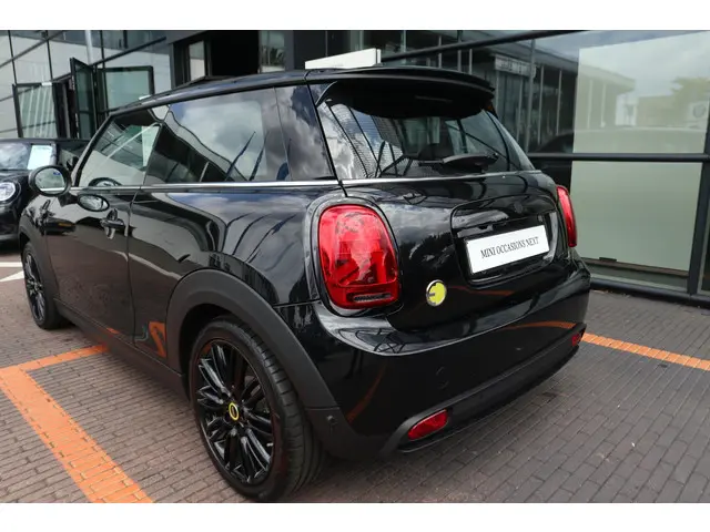 MINI Electric Camden Edition 2023 Elektrisch 4