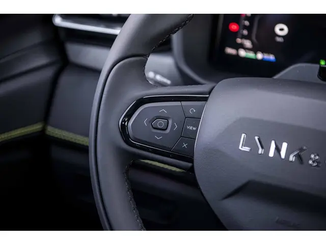 Lynk & Co 01 1.5 More 2025 Hybride Benzine 28