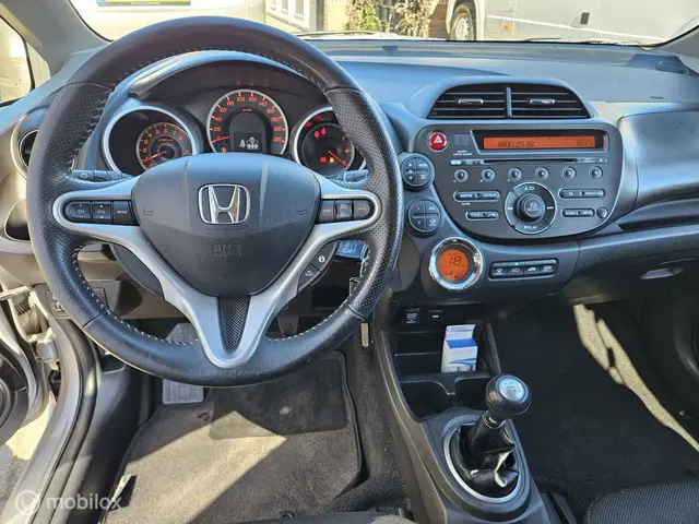 Honda Jazz 1.4 Si Sport zeer nette Auto!! 2014 Benzine 13