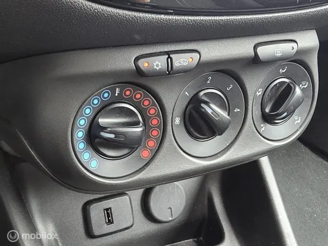 Opel Corsa 1.0 Turbo OPC | Carplay | Airco 2017 Benzine 10