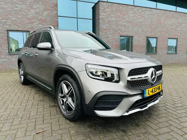 Mercedes-Benz GLB 3