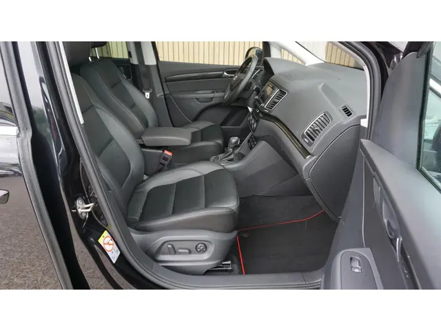 SEAT Alhambra 2.0 TSI 221PK 7-Zits 2017 Benzine 12