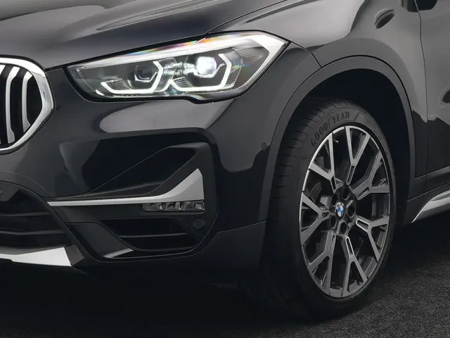 BMW X1 sDrive20i Sportline Automaat 192pk 2020 Benzine 6