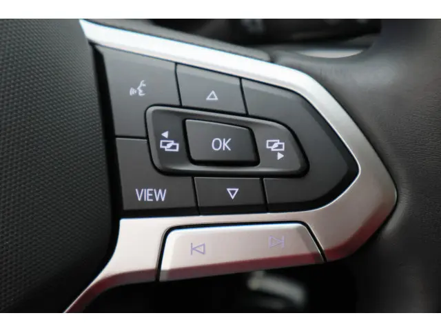 Volkswagen Polo 1.0 TSI Life 2023 Benzine 33