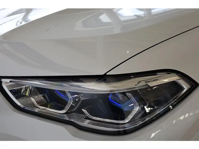 BMW X6 xDrive40i 2020 Benzine 36