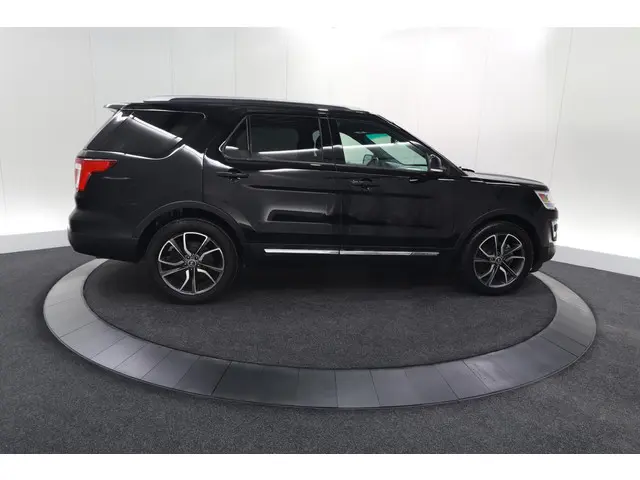 Ford Explorer XLT 2.3 Ecoboost 2019 Benzine 8