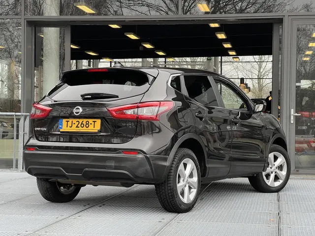 Nissan QASHQAI 2