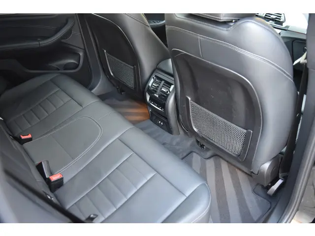 BMW X4 M40i High Executive 2020 Benzine 24