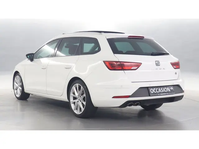 SEAT Leon ST 1.4 EcoTSI 150pk FR DSG 2017 Benzine 4