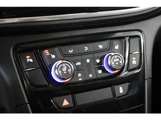 Opel Mokka X 1.4 Turbo Innovation 2018 Benzine 28