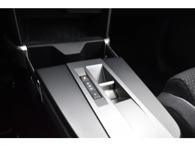 Opel Frontera 1.2 Turbo Hybrid GS 2025 Hybride Benzine 26