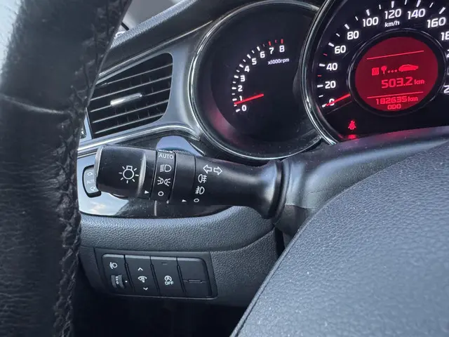 Kia cee'd Sportswagon 1.6 GDI ExecutiveLine 2015 Benzine 20