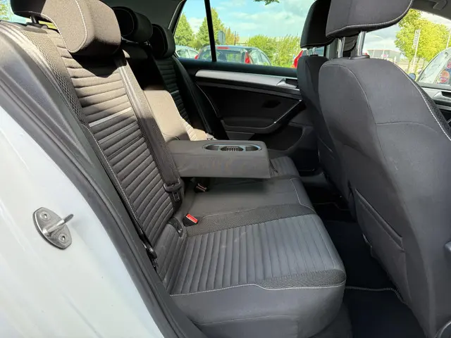 Volkswagen Golf 1.4 TSI CUP Edition 2015 Benzine 10