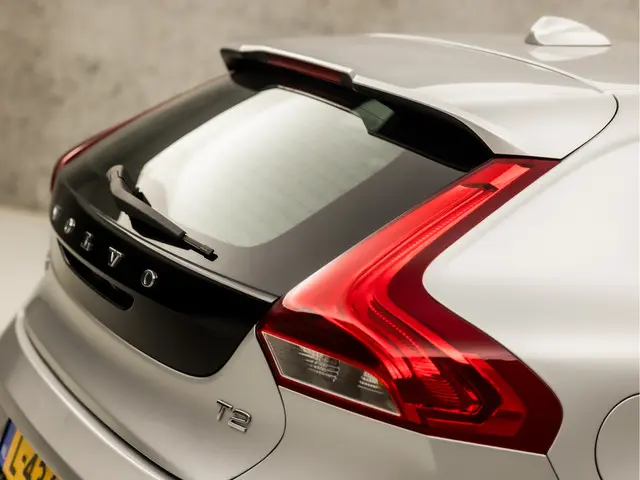 Volvo V40 2.0 T2 Inscription 2017 Benzine 29