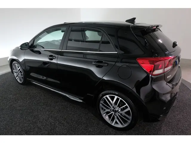 Kia Rio 1.0 T-GDi MHEV GT-Line 2023 Hybride Benzine 8