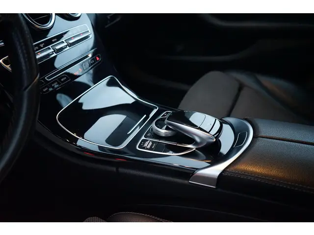 Mercedes-Benz C-Klasse 200 2014 Benzine 19