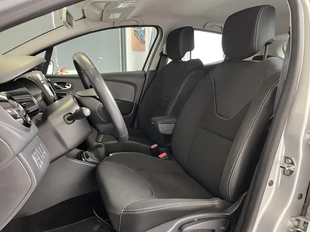 Renault Clio 0.9 TCe ECO Collection 2013 Benzine 4