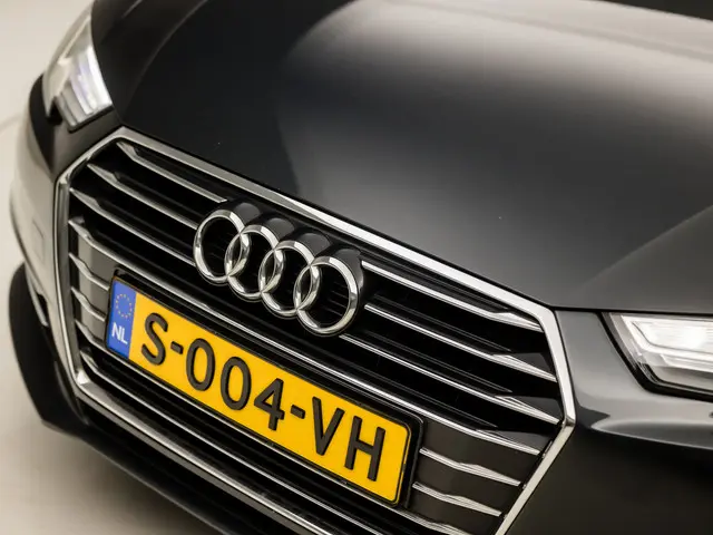 Audi A4 Avant 2.0 TFSI ultra Sport 2016 Benzine 35