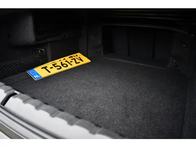 BMW 4 Serie Cabrio 420i M-Sport 2022 Benzine 27