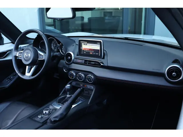 Mazda MX-5 1.5 SkyActiv-G 131 GT-M 2016 Benzine 37