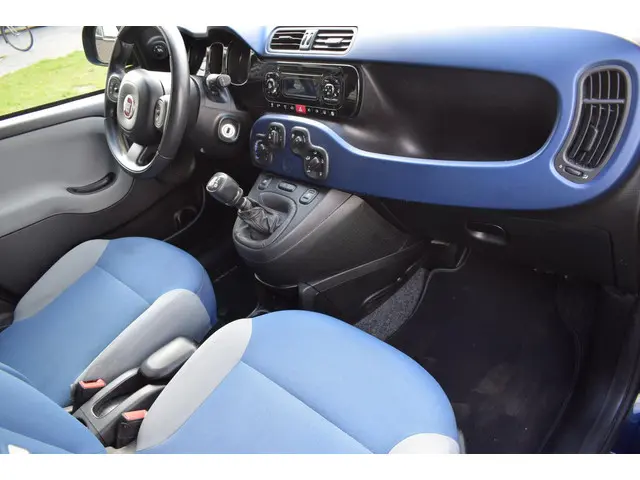 Fiat Panda 0.9 TwinAir Lounge airco 2013 Benzine 9