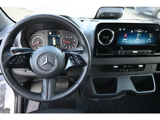 Mercedes-Benz Sprinter 317 CDI L2H2 Pro 2024 Diesel 14