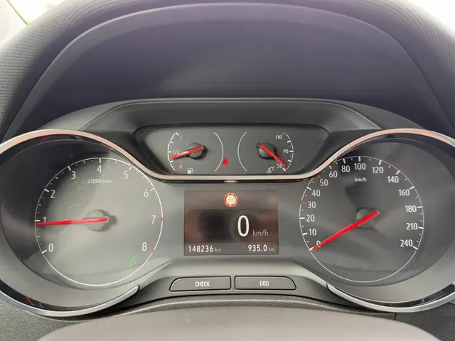 Opel Crossland X 1.2 Turbo Innovation 2018 Benzine 19