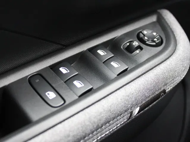 Opel Frontera 1.2 Turbo Hybrid GS 2025 Hybride Benzine 31