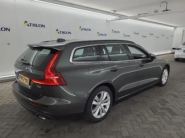 Volvo V60 2