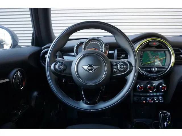 MINI 3-Deurs Cooper C 2019 Benzine 20