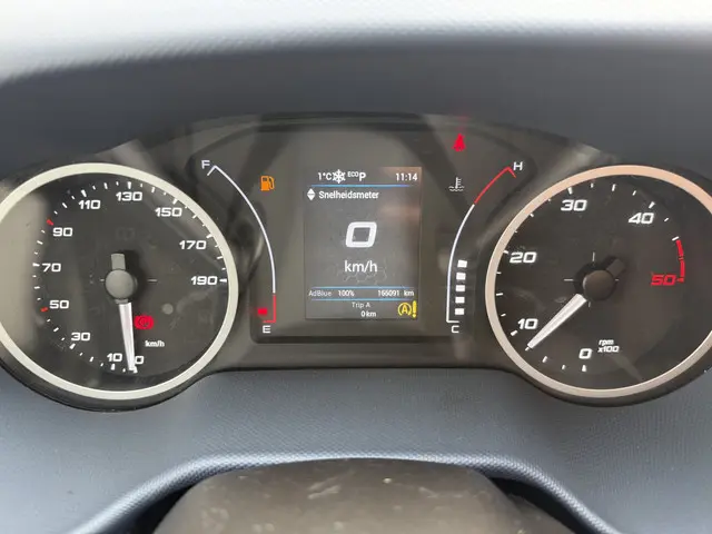 Iveco Daily 35S16 2.3 2021 Diesel 33