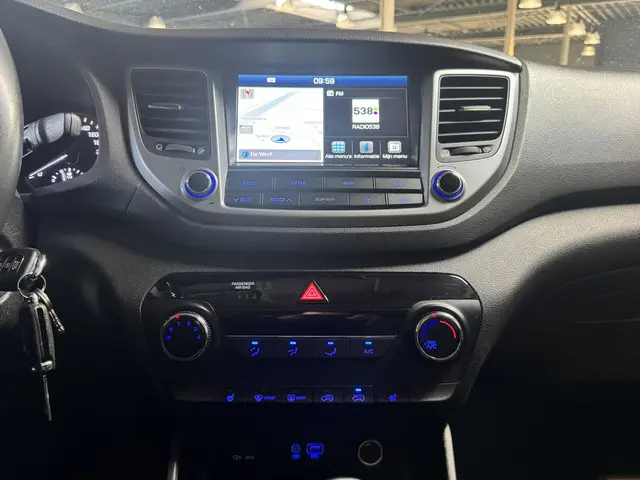 Hyundai Tucson 1.6 GDi Anniversary Edition 2018 Benzine 31