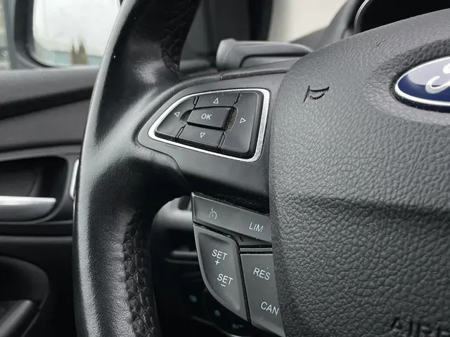 Ford Focus Wagon 1.0 Trend 2016 Benzine 15