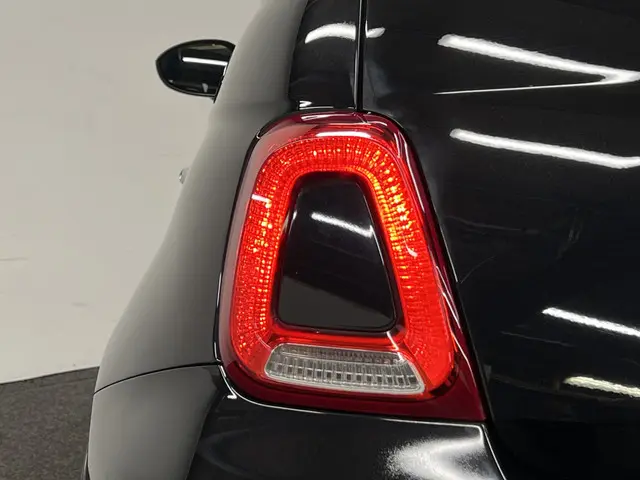 Abarth 500C 1.4 T-Jet Abarth 595 2018 Benzine 10