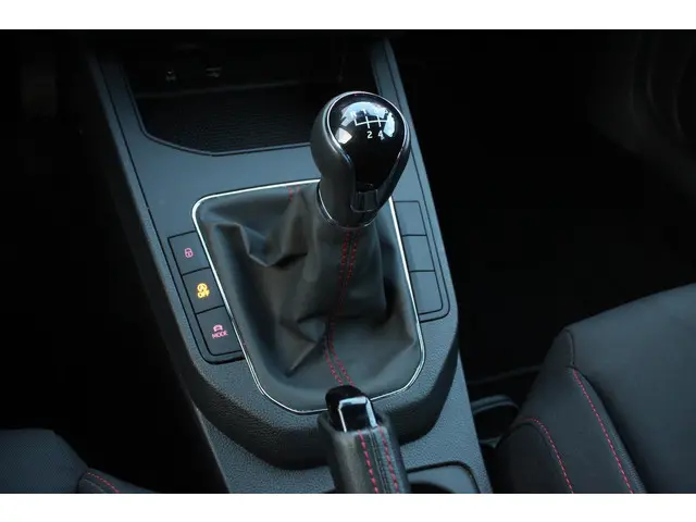 SEAT Ibiza 1.0 TSI 116pk FR 2019 Benzine 12
